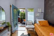 Photo - 1246 1/2 Gordon St Townhome