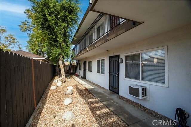 Photo - 25248 Van Leuven St Townhome
