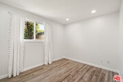 Photo - 845 1/2 N Kilkea Dr