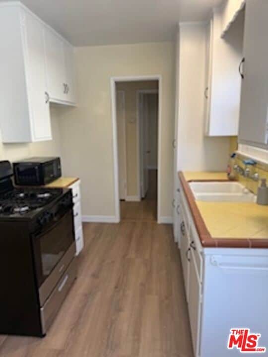 Photo - 9843 Hannum Dr