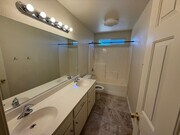 Photo - Beautiful Home In Apple Valley Vineyards-4...