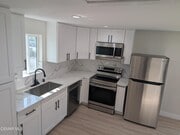 Photo - 16432 Clymer St Apartment