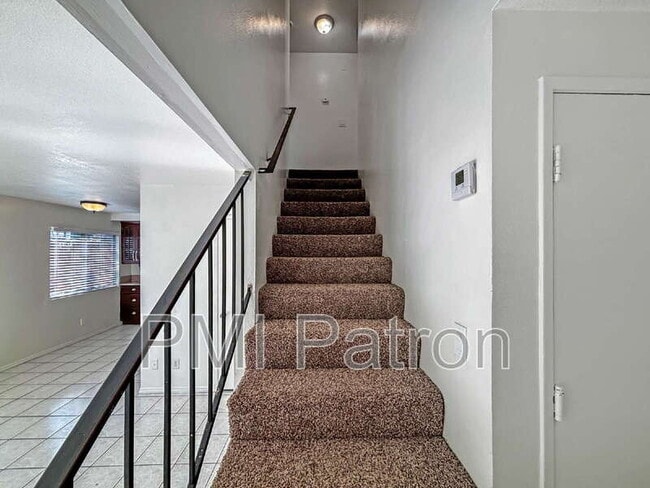 Photo - 5505 Loveland St