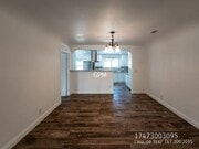 Photo - 723 W Doran St