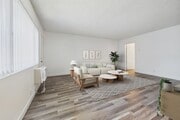 Photo - Country Club Apartments