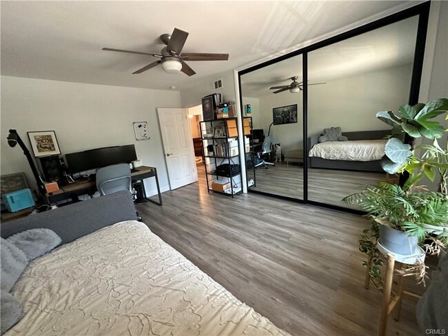 Photo - 14623 Weddington St