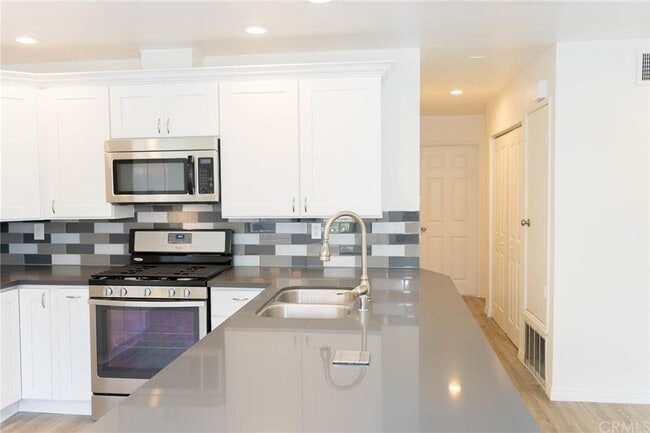 Photo - 13135 Sunnybrook Cir Unit 203