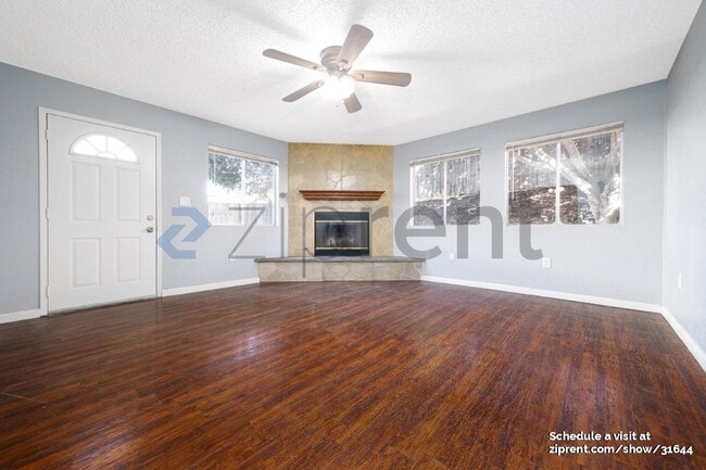 Photo - 15 Connoley Cir