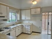 Photo - 544 Saratoga St