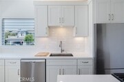 Photo - 720-722 Narcissus Ave Townhome