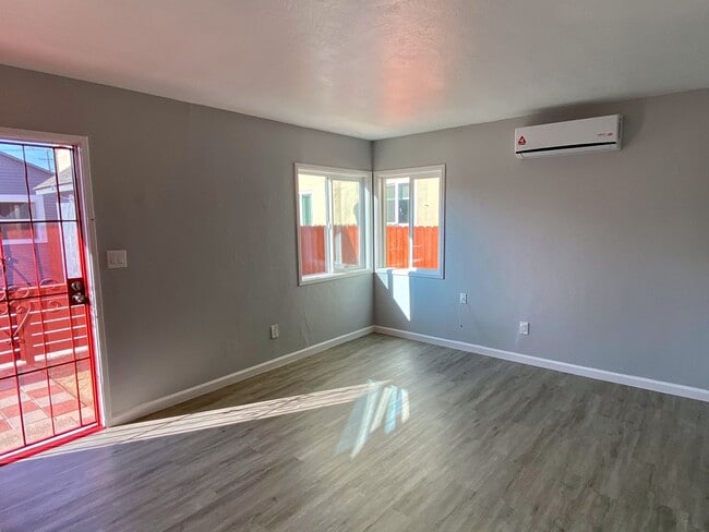 Photo - 4581-4585 32nd Street Unit 4583 - Back on left