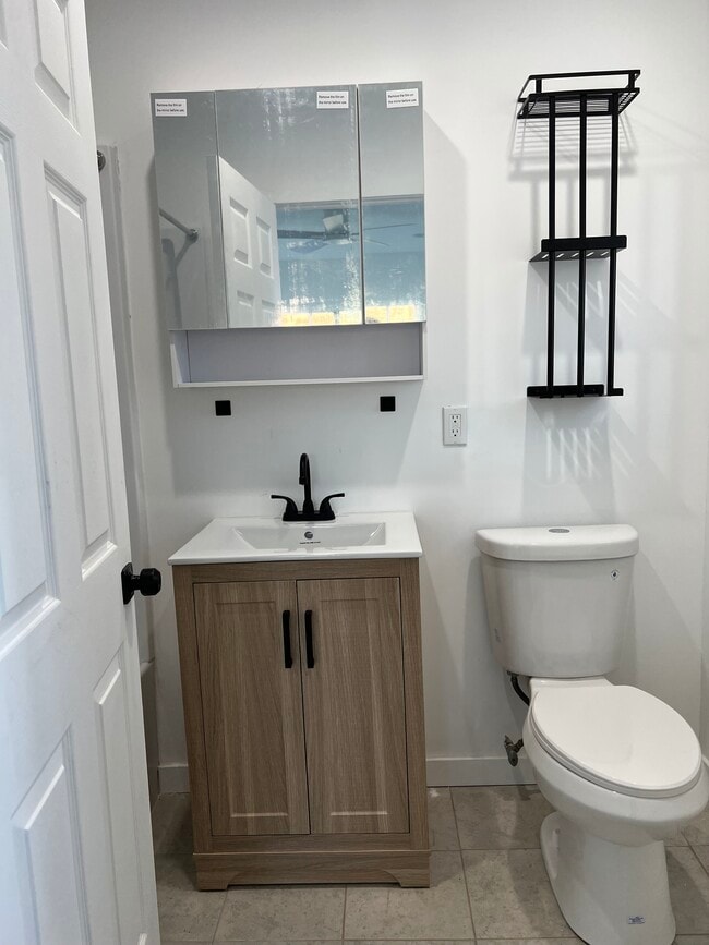 Photo - 327 W D St Unit 327.75