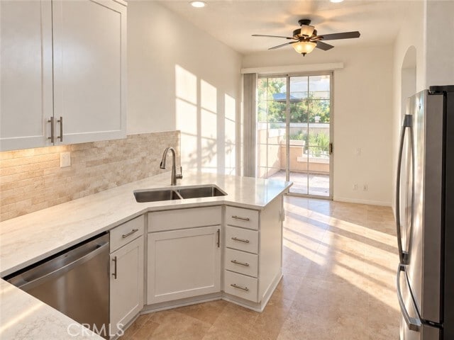 Photo - 5 Opera Ln