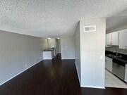 321 dining room - Hancock Villa Apartments