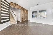 Photo - 195 Northwood Ave House