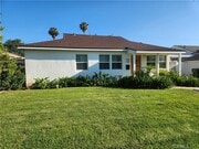 Photo - 17512 Lanark St House