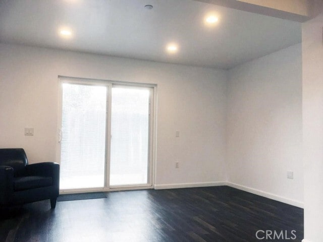 Photo - 2264 Lupin St