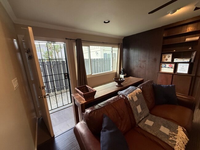 Photo - 6927 Amherst St Unit 5