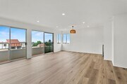 Photo - Bright, Beautiful & Newly Updated with Oce... Townhome