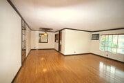Photo - 645 Westmount Dr Condo