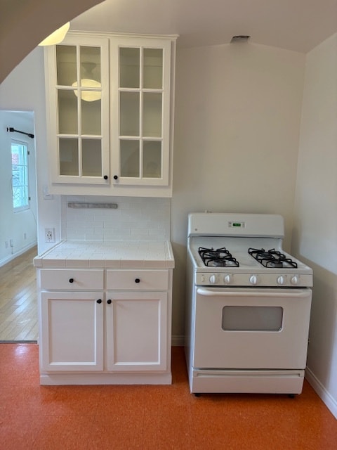 Kitchen 2 - 1722 Redcliff St