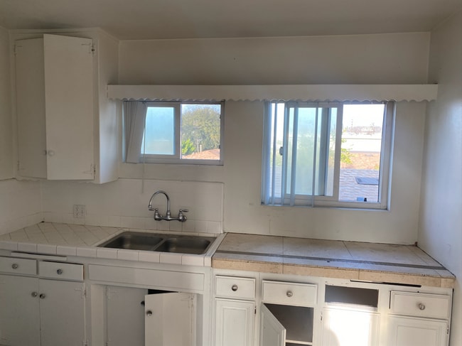 Photo - 11528 Adco Ave