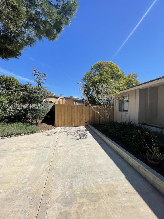 Photo - 4903 Whitehaven Way