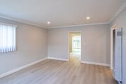 1BR, 1BA - 595SF - Living Room - Copper Kettle Apartments