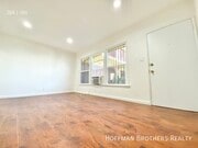 Photo - 1516 Laurel Canyon Blvd Unit 4