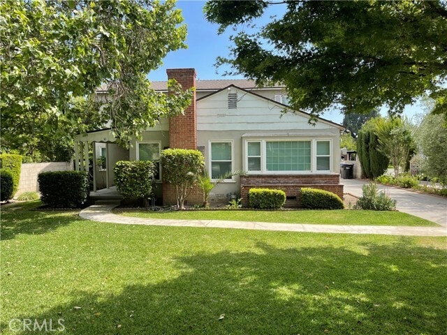 Photo - 10 W Longden Ave House
