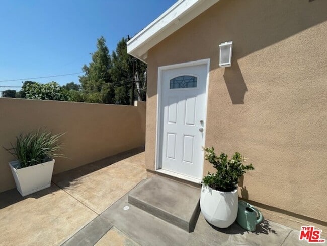 Photo - 2615 Elizondo Ave House