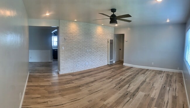 Photo - 1516 Oliver Ave