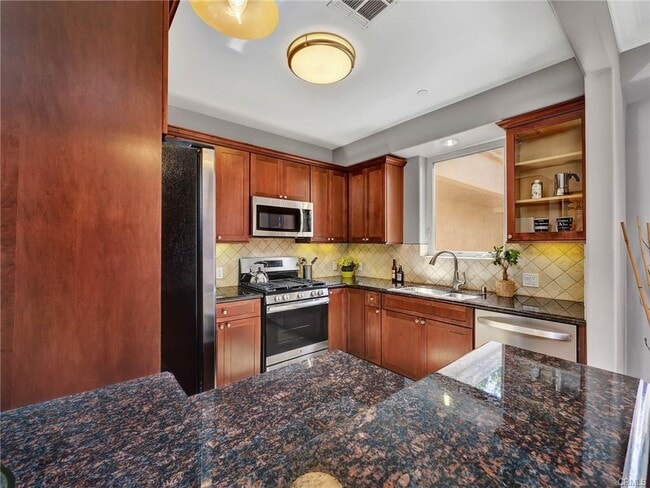 Photo - 11280 La Maida St Unit 401