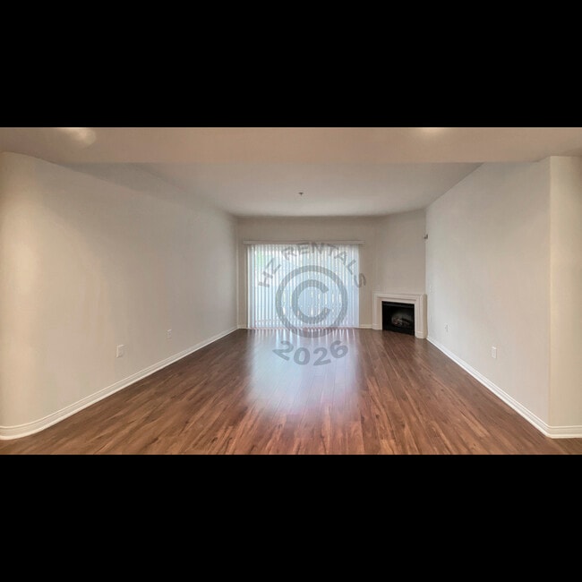 Photo - 12140 Moorpark St