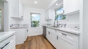 Photo - 5816-5818 Kester Ave. Unit 5816