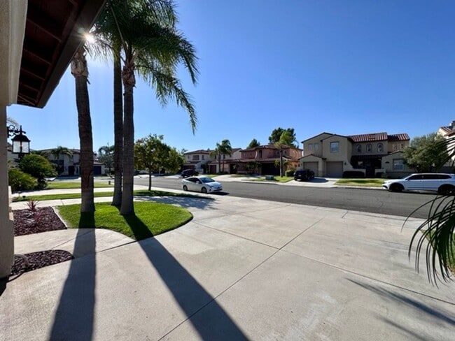 Photo - Move in by 11/30 and receive $300 off the ...