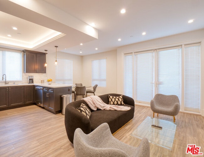 Photo - 8700 Chalmers Dr Unit 101