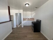 Photo - 1360 1/2 Nancy St-