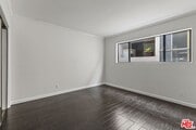 Photo - 1033 6th St House
