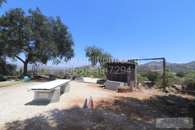 Old Barona Rd (13100) - Old Barona Rd (13100) Apartment Unit RV - Overlook