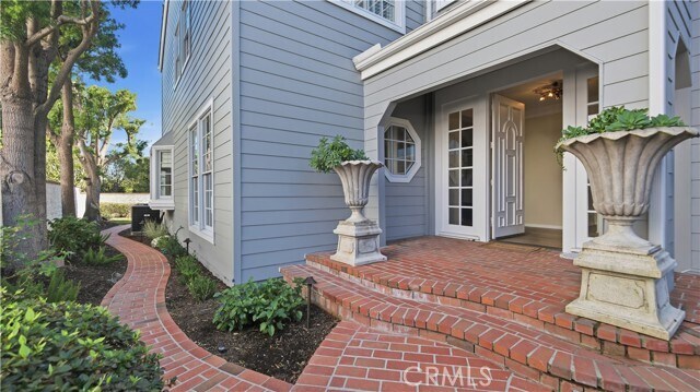 Photo - 18 Hillsdale Dr