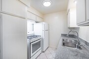 Studio - 580SF - Kitchen - 6104 Cahuenga Boulevard