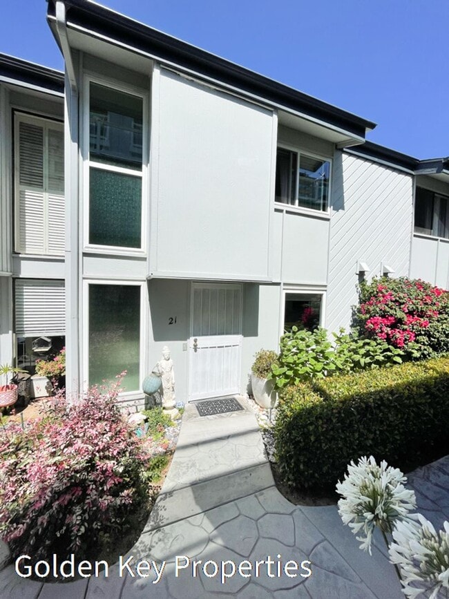 Photo - Waterfront Condo on the Buena Vista Lagoon - 5 mins from Carlsbad Village! Unit 21