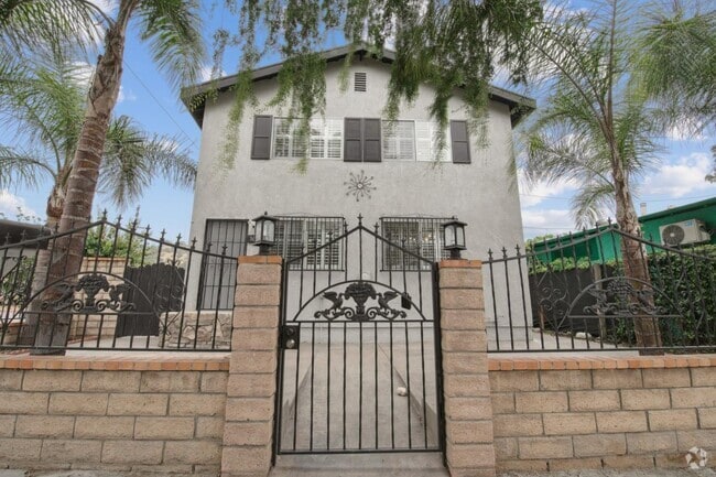 Building Photo - 3628 Arroyo Seco Ave Rental