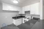 Photo - 2159 Elm