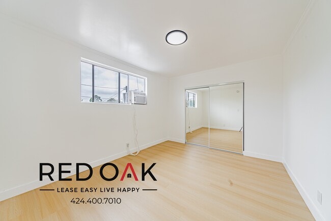 Photo - 252 W Elm Ave Unit P