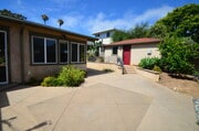 Photo - 7033 Draper Ave
