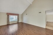 Photo - 19360 Windrose Dr House