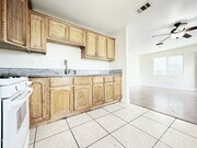 Photo - 844 W 54th St