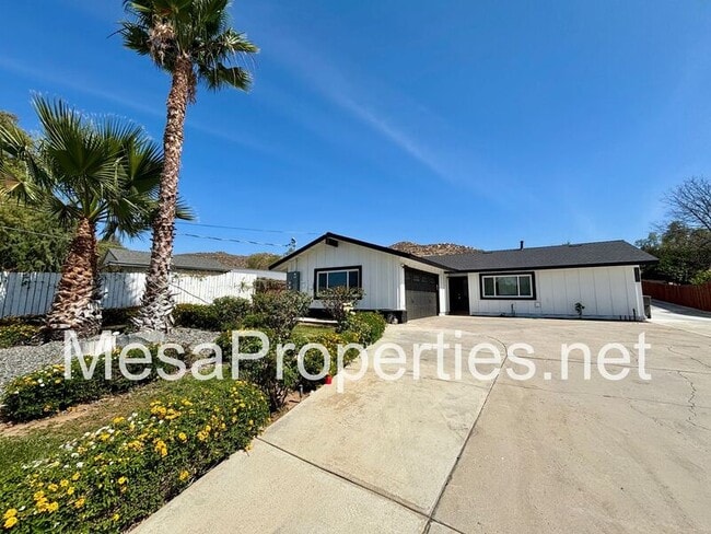 Photo - 10150 Cook Ave